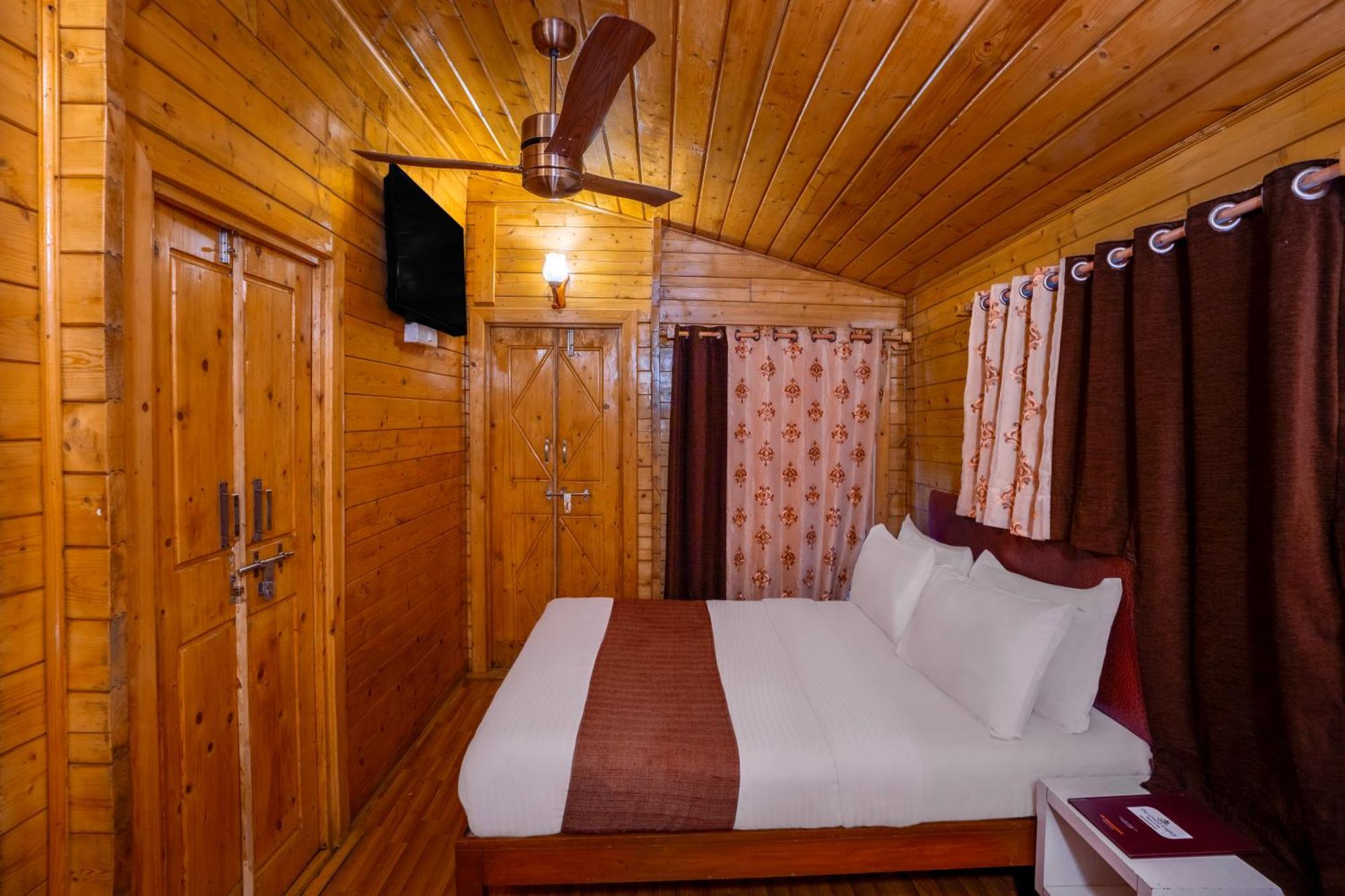 The Grand Legacy Resort & Spa - Tgl - Pure Vegetarian Mahabaleshwar Bagian luar foto